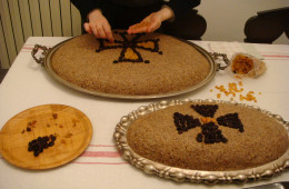 Preparing kolyva (3)